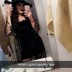 Dollskill star mesh kimono